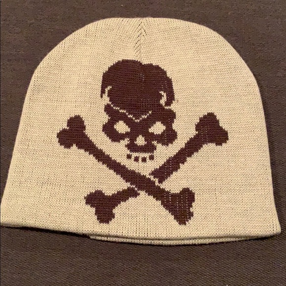 New ☠️ toque - Picture 1 of 1